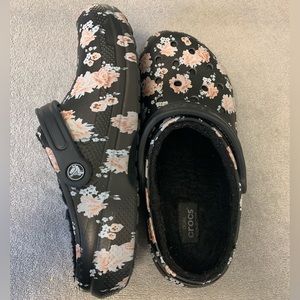 Lined CROCS W11 floral